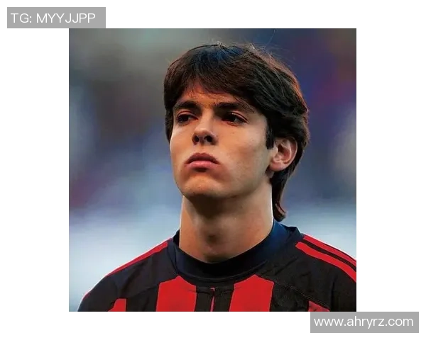 足球明星合照头像男生展现魅力与风采的精彩瞬间 足球明星合照头像男生展现魅力与风采的精彩瞬间