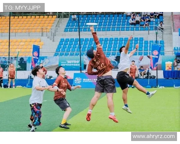 深圳飞盘队协作能力大幅提升荣获全国飞盘团队协作排名新高