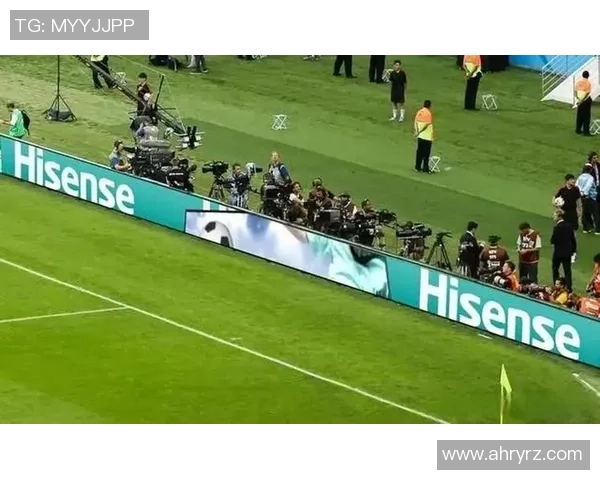 足球明星在赛场内外的经典语录与励志话术解析