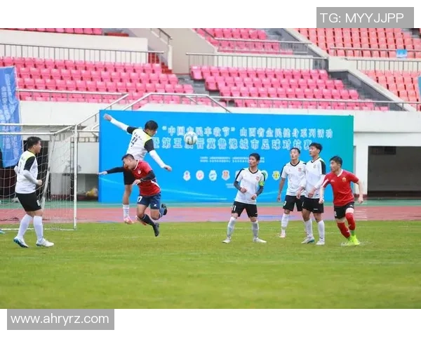 足球明星如何在全球范围内传承和弘扬多元文化与体育精神