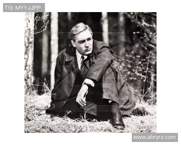 足球明星心中的孤独与伤感瞬间的真实写照 足球明星心中的孤独与伤感瞬间的真实写照