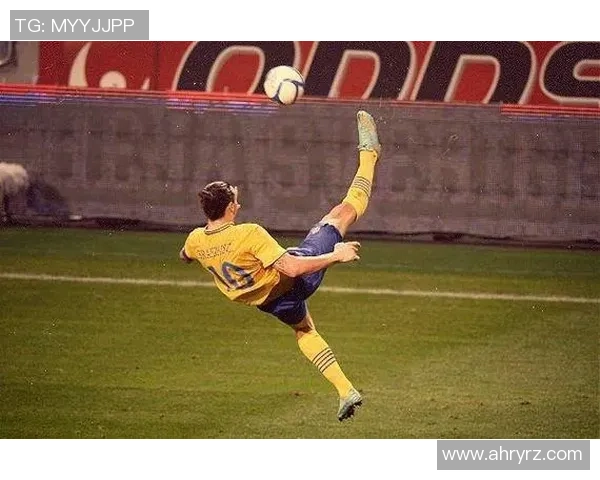 足球明星的魅力与风采展现酷炫帅气的完美瞬间