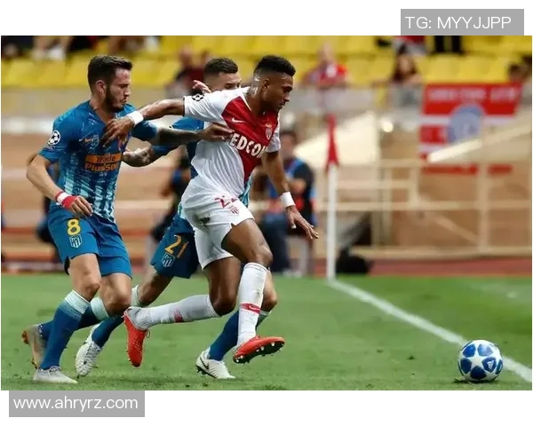 足球明星精彩瞬间回顾精彩比赛视频集锦带你领略绿茵场上的巅峰对决