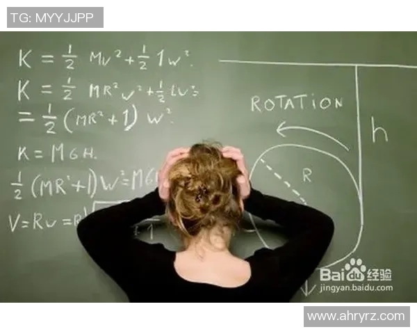 足球明星经历挫折后为何选择自暴自弃的心理探讨与反思 足球明星经历挫折后为何选择自暴自弃的心理探讨与反思